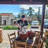 Μαγείρεμα στην ταβέρνα